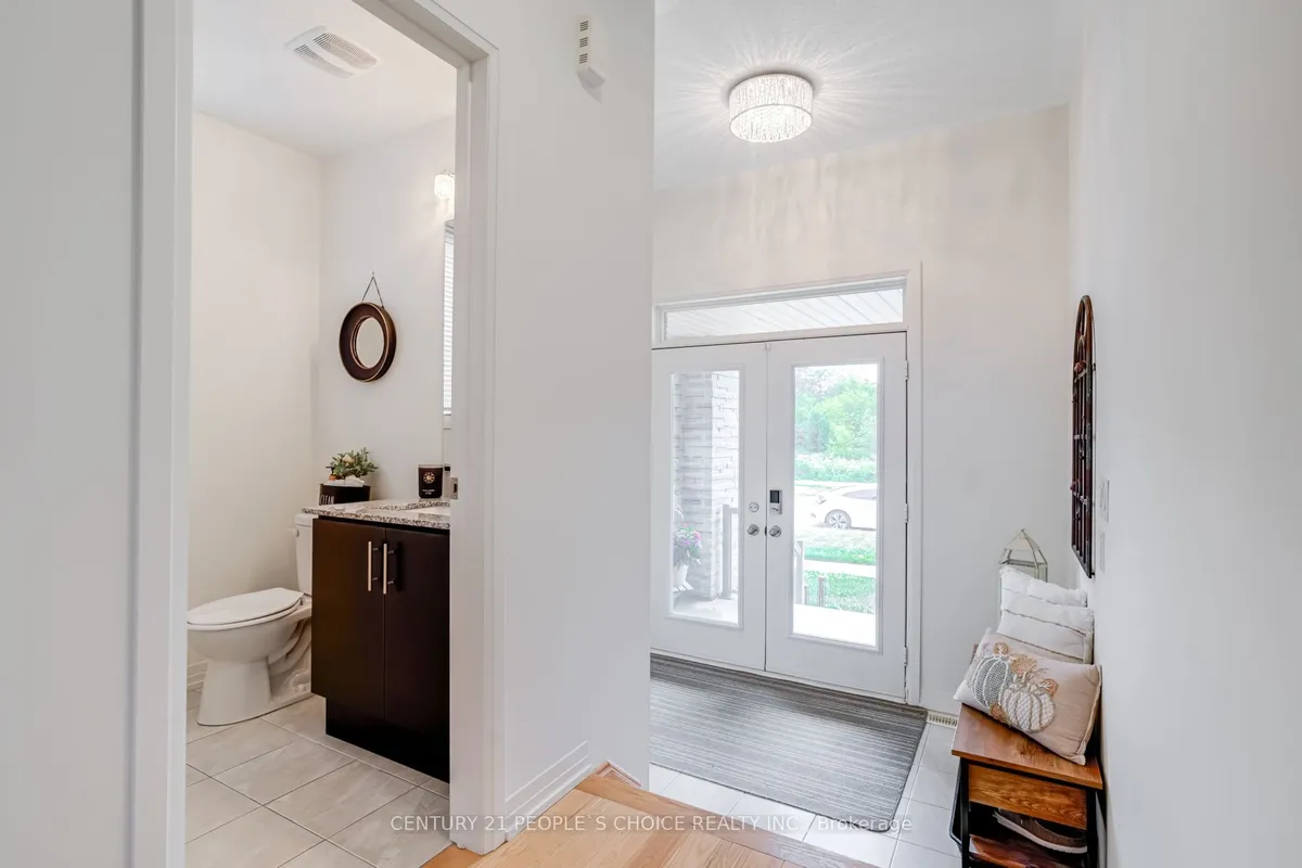 169 East Shore Drive, ON L1C 1Z8