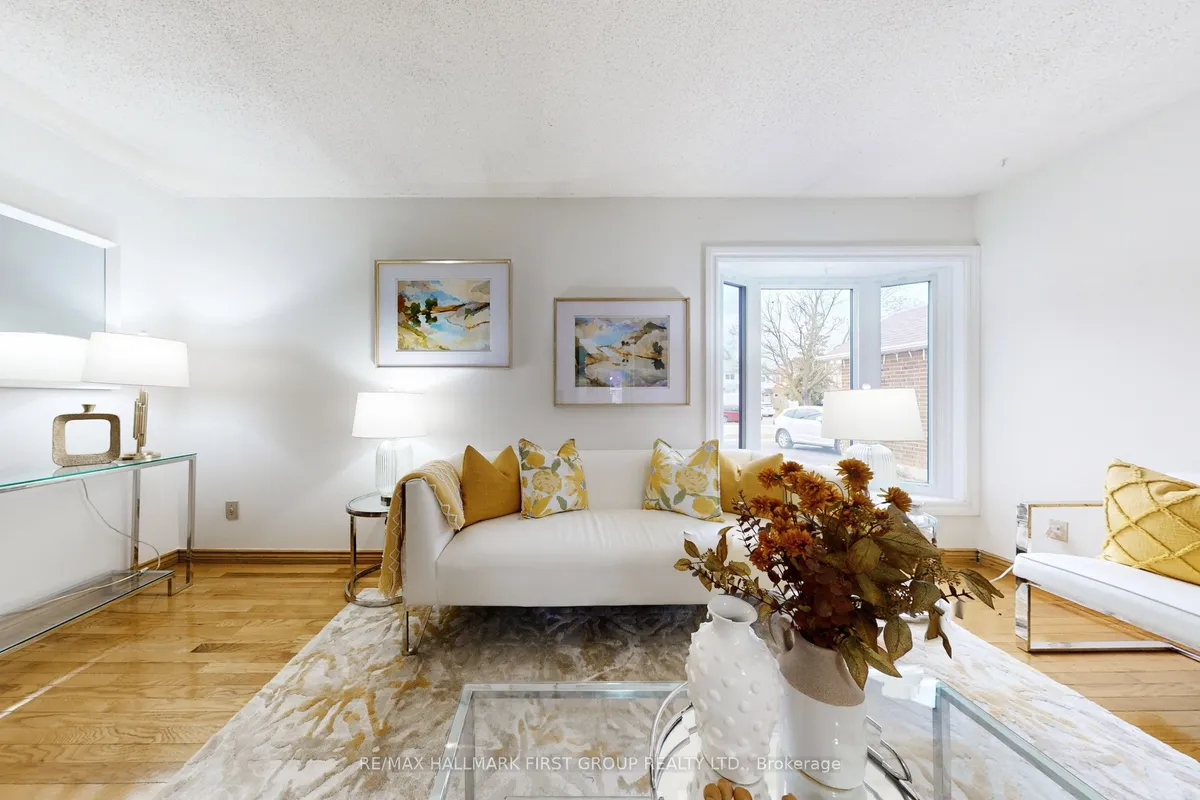 117 Brookmill Boulevard, ON M1W 3E7