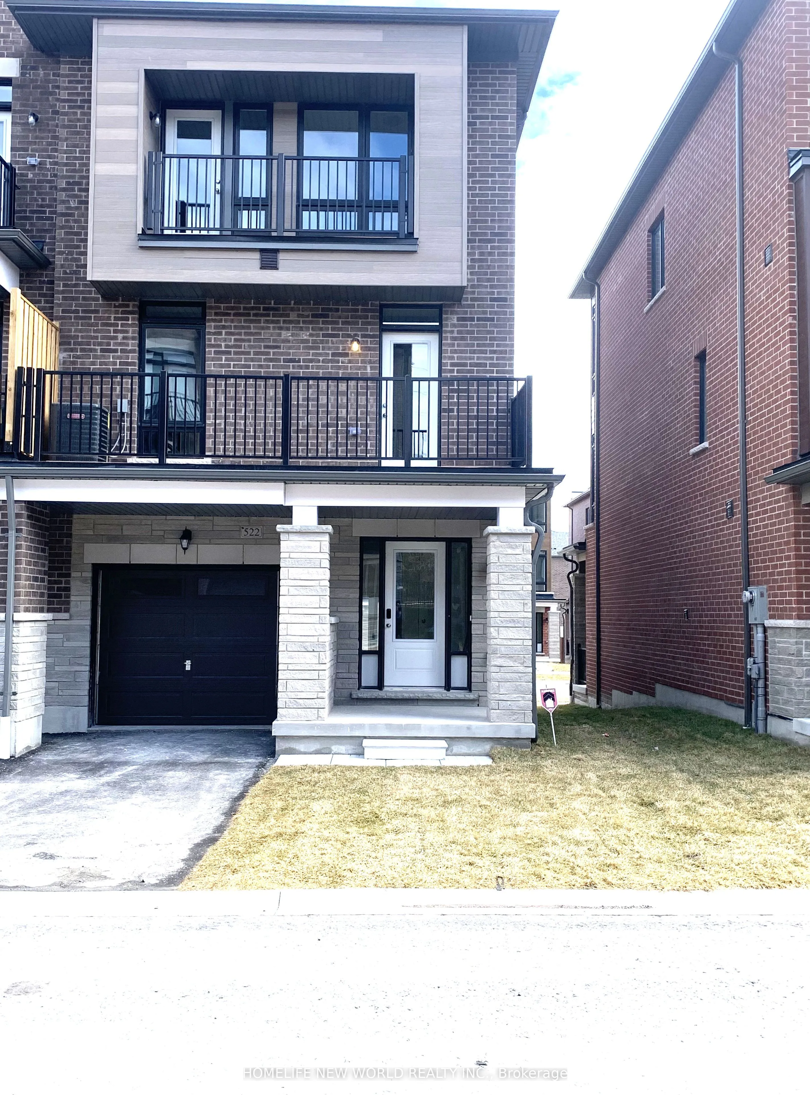 Att/Row/Townhouse 3 bedroom 3 bathroom at 522 Danks Ridge Drive in Ajax - MLS# E12562078