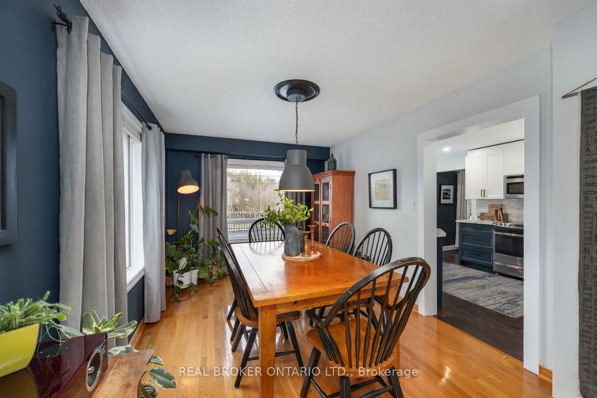 662 Cognac Crescent, ON L1X 1L7