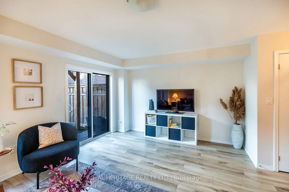 114 Jerome Way, ON L1C 7G9