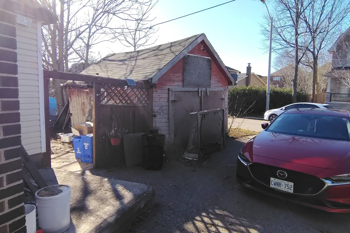 304 West Scugog Lane, ON L1C 3K2