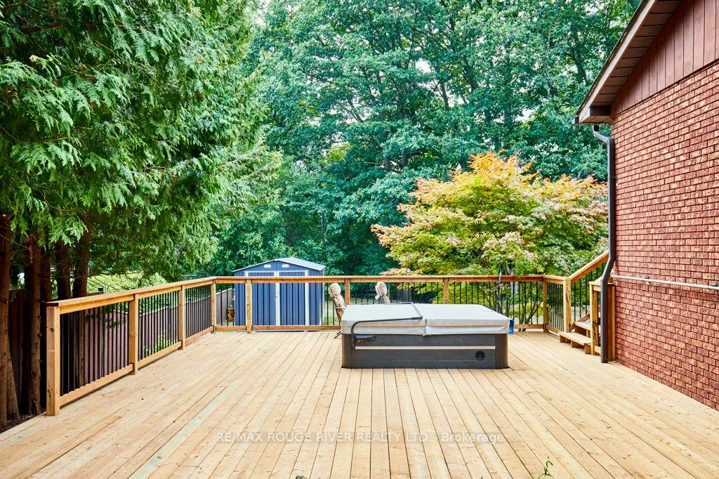 112 Old Varcoe Road, ON L1E 2K4