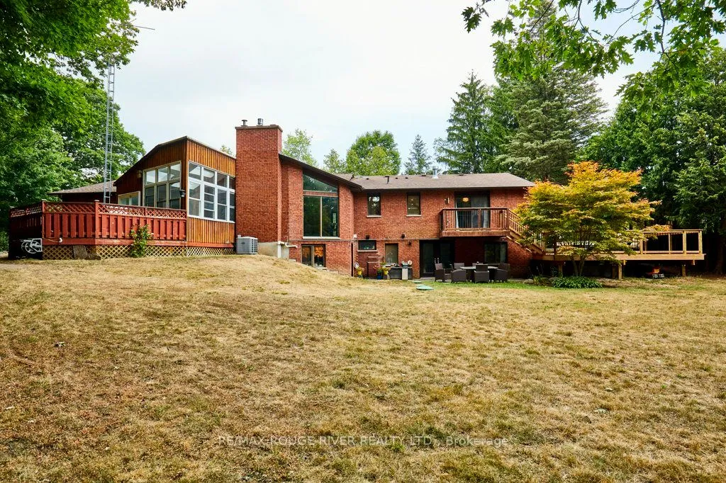 112 Old Varcoe Road, ON L1E 2K4