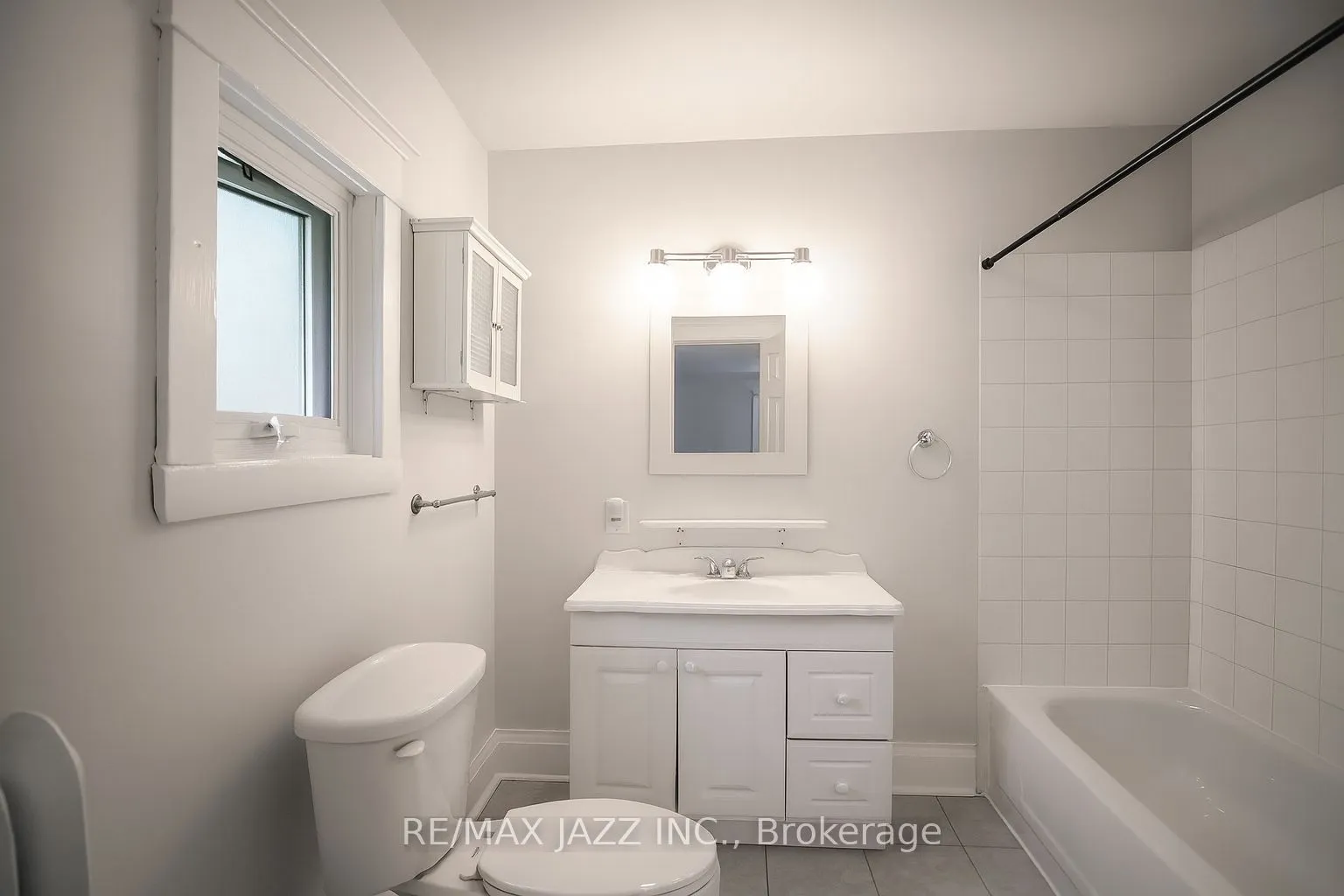 Multiplex living room at 118 Eastwood Road Toronto