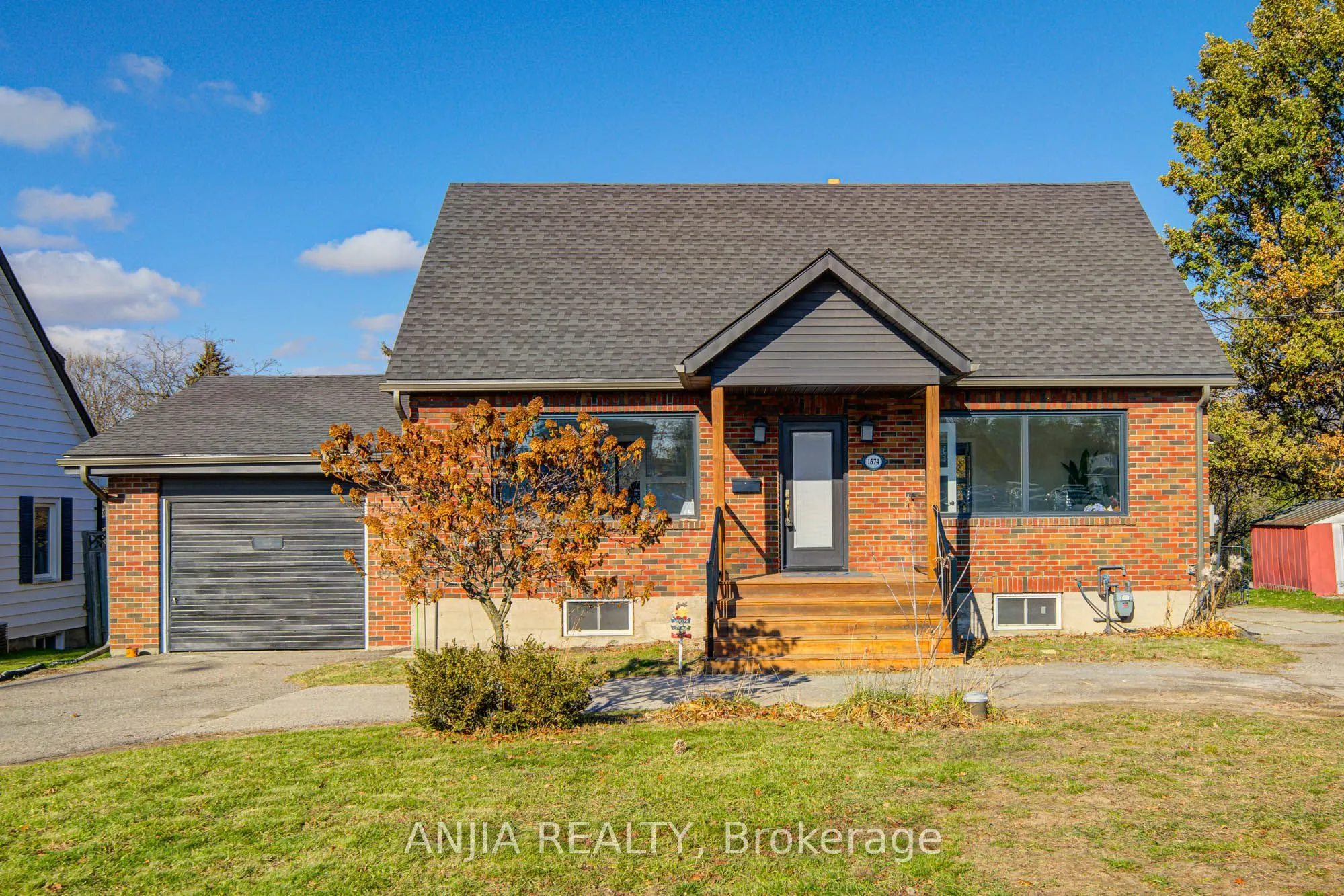 1574 Hwy 2 Road, ON L1E 2R7