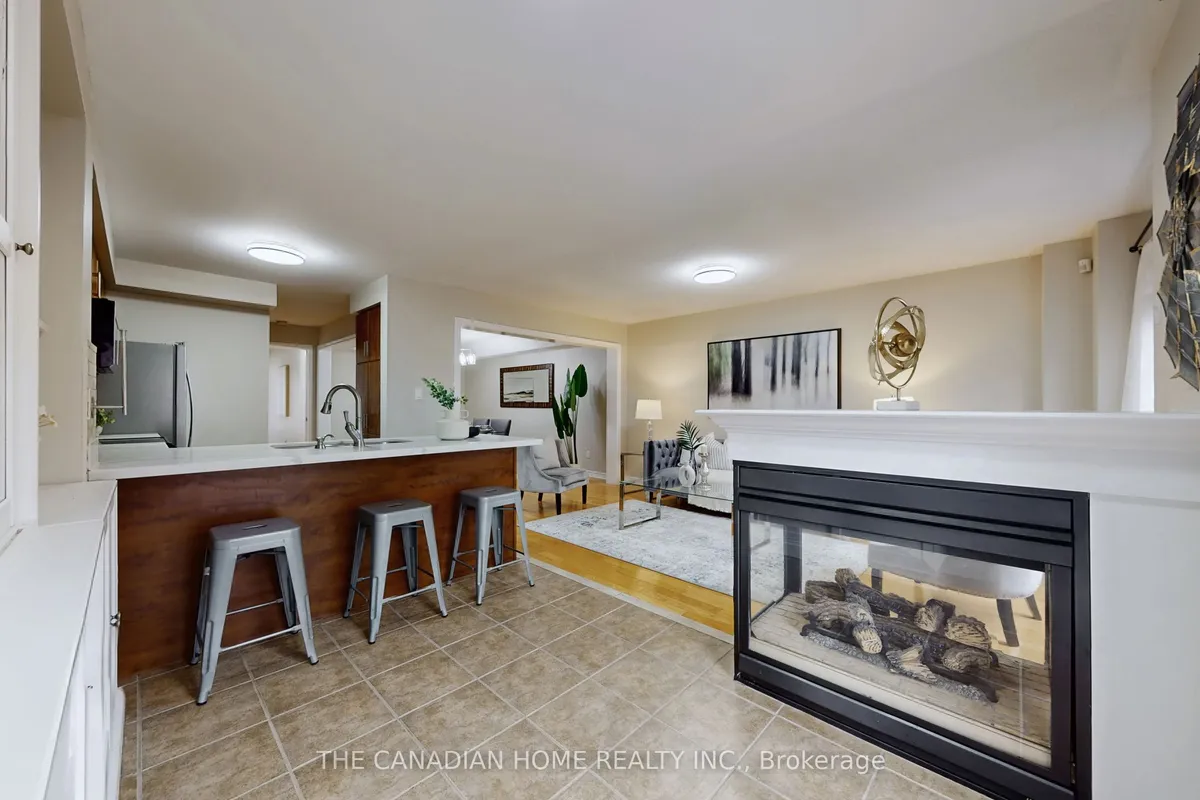 28 Whitefoot Crescent, ON L1Z 2E1