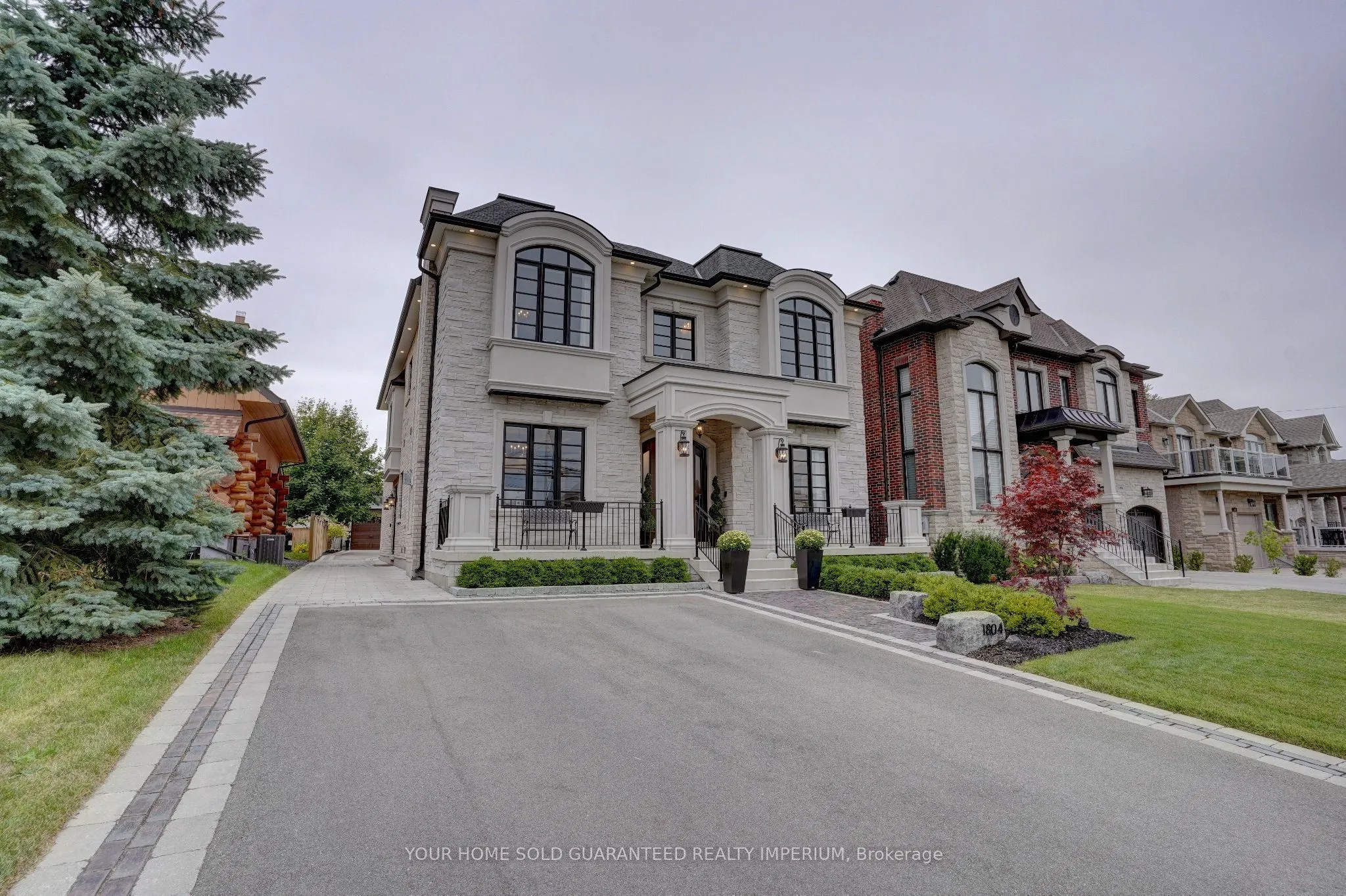 1804 Woodview Avenue, ON L1V 1L4