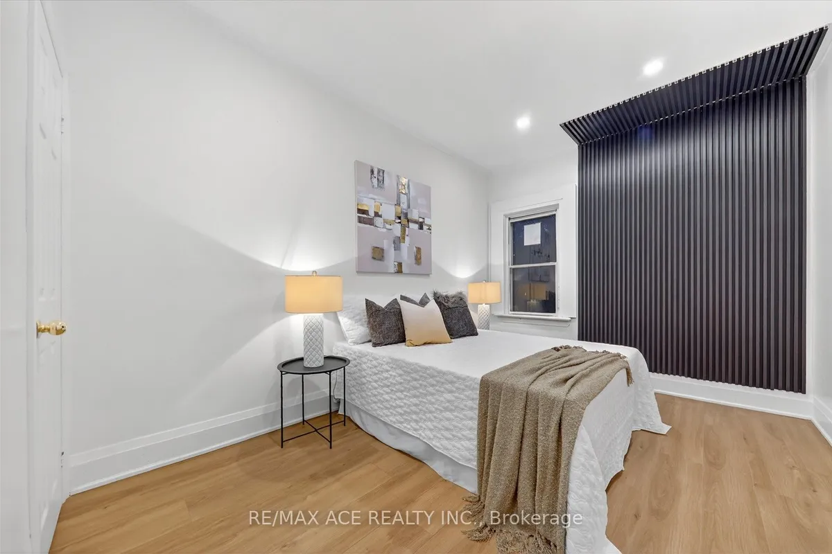 3 Macey Avenue, ON M1L 2T6