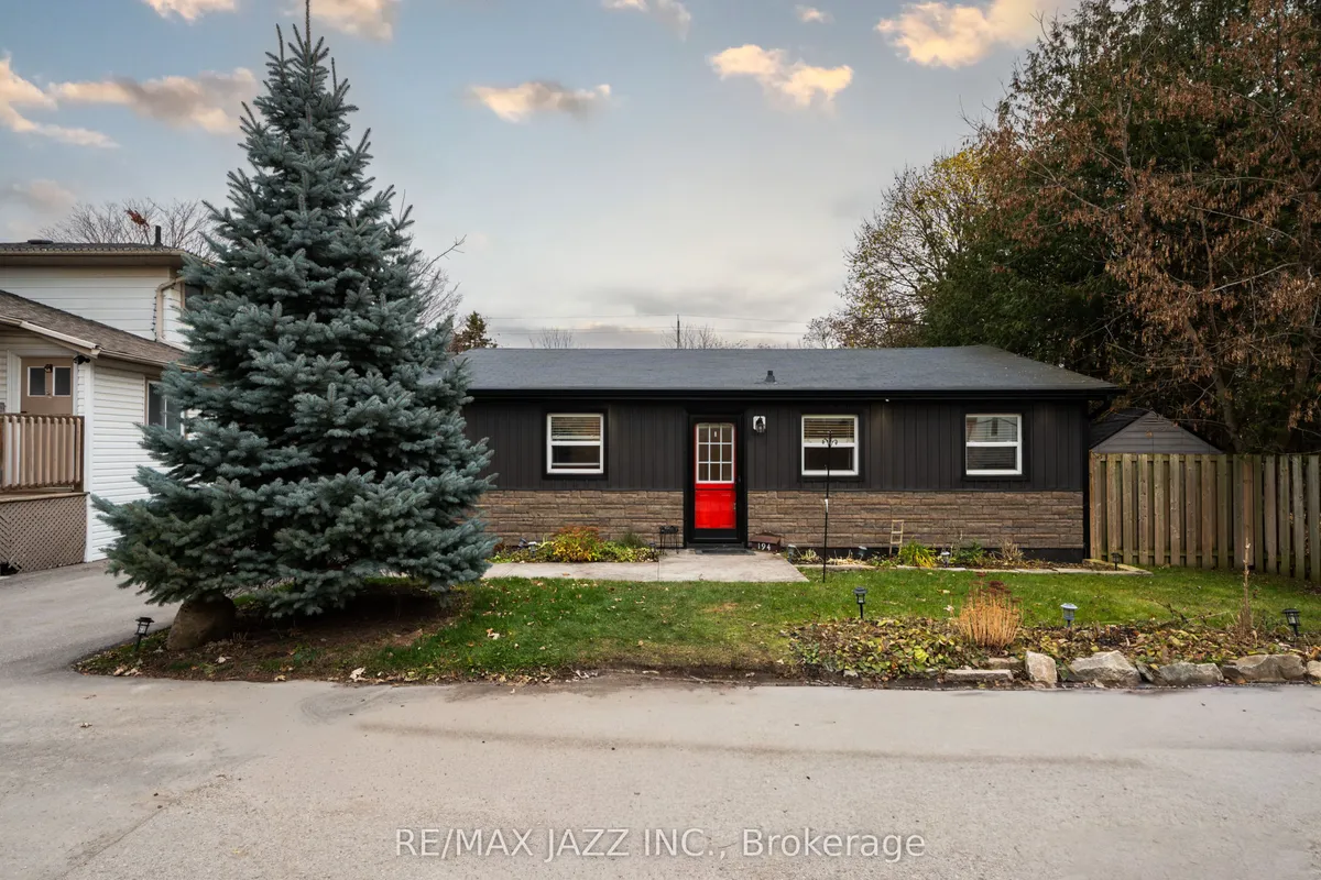 194 Liberty Street, ON L1C 2M5