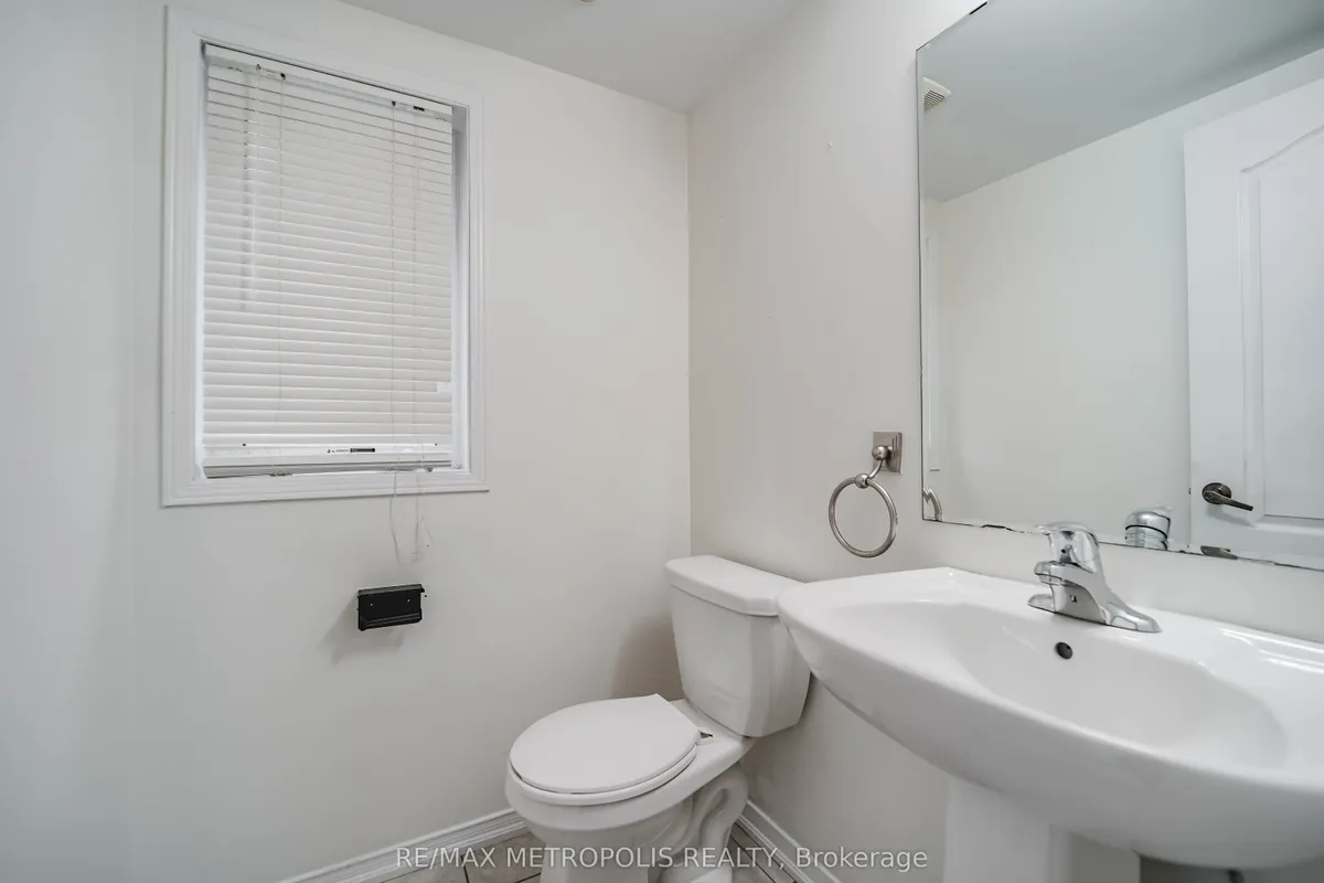 896 Audley Road, ON L1Z 1L7