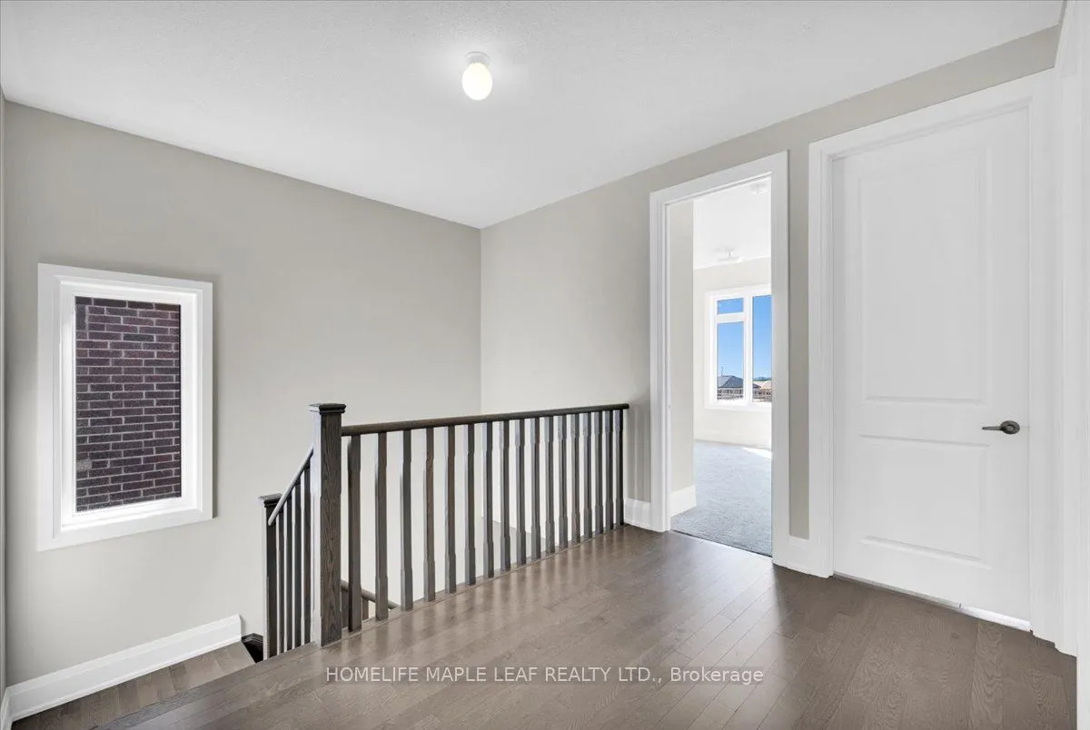 Detached kitchen at 1242 Talisman Manor Pickering