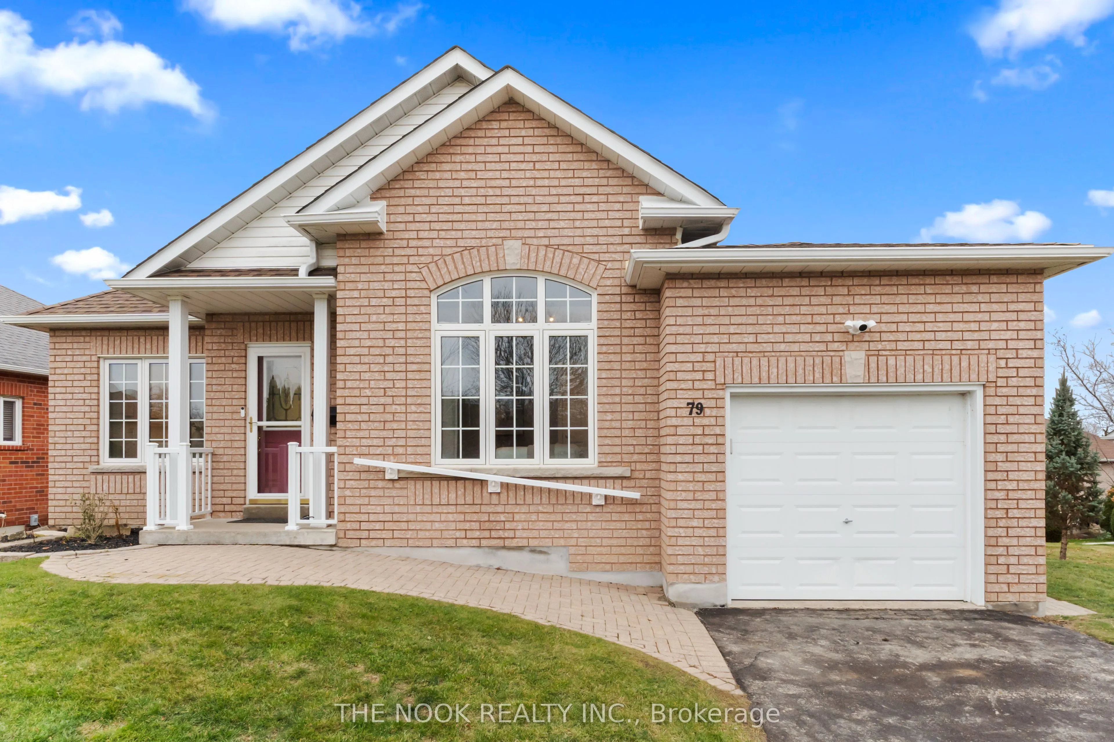 Detached 2 bedroom 2 bathroom at 79 South Garden Court in Scugog - MLS# E12580938