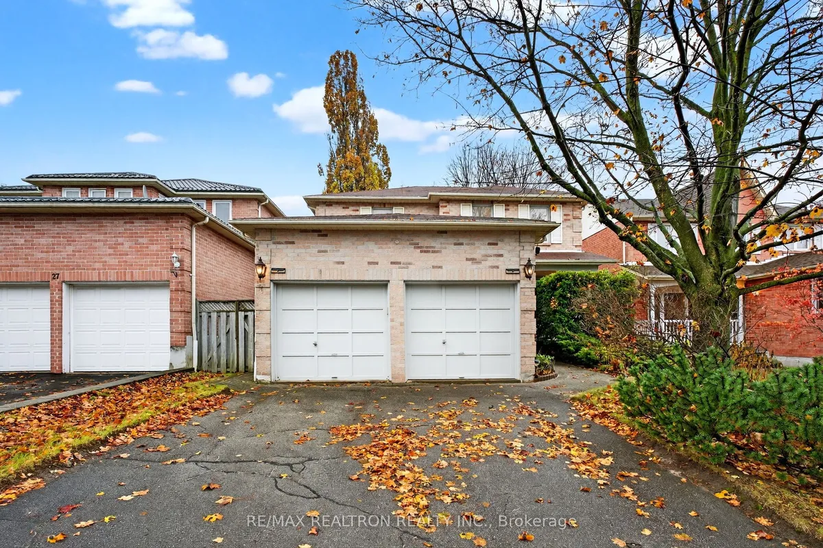 29 Locker Drive, ON L1T 3K8