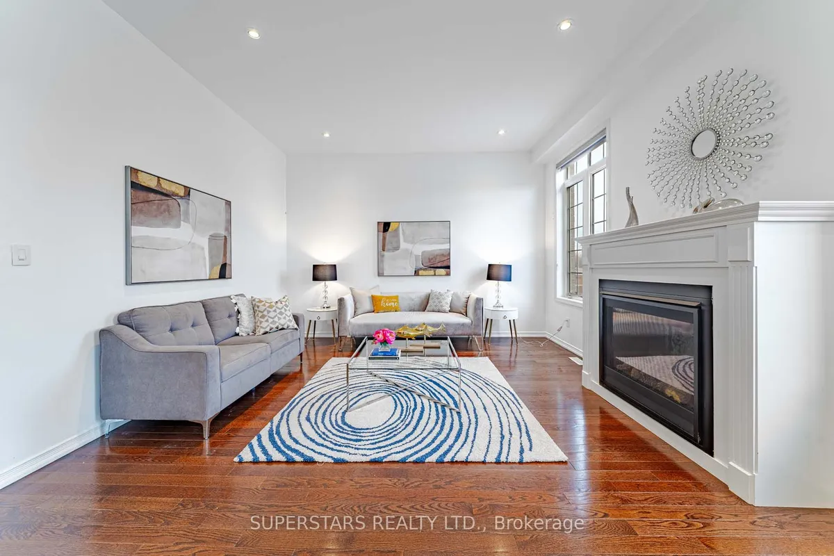 2517 Bandsman Crescent, ON L1L 0M1