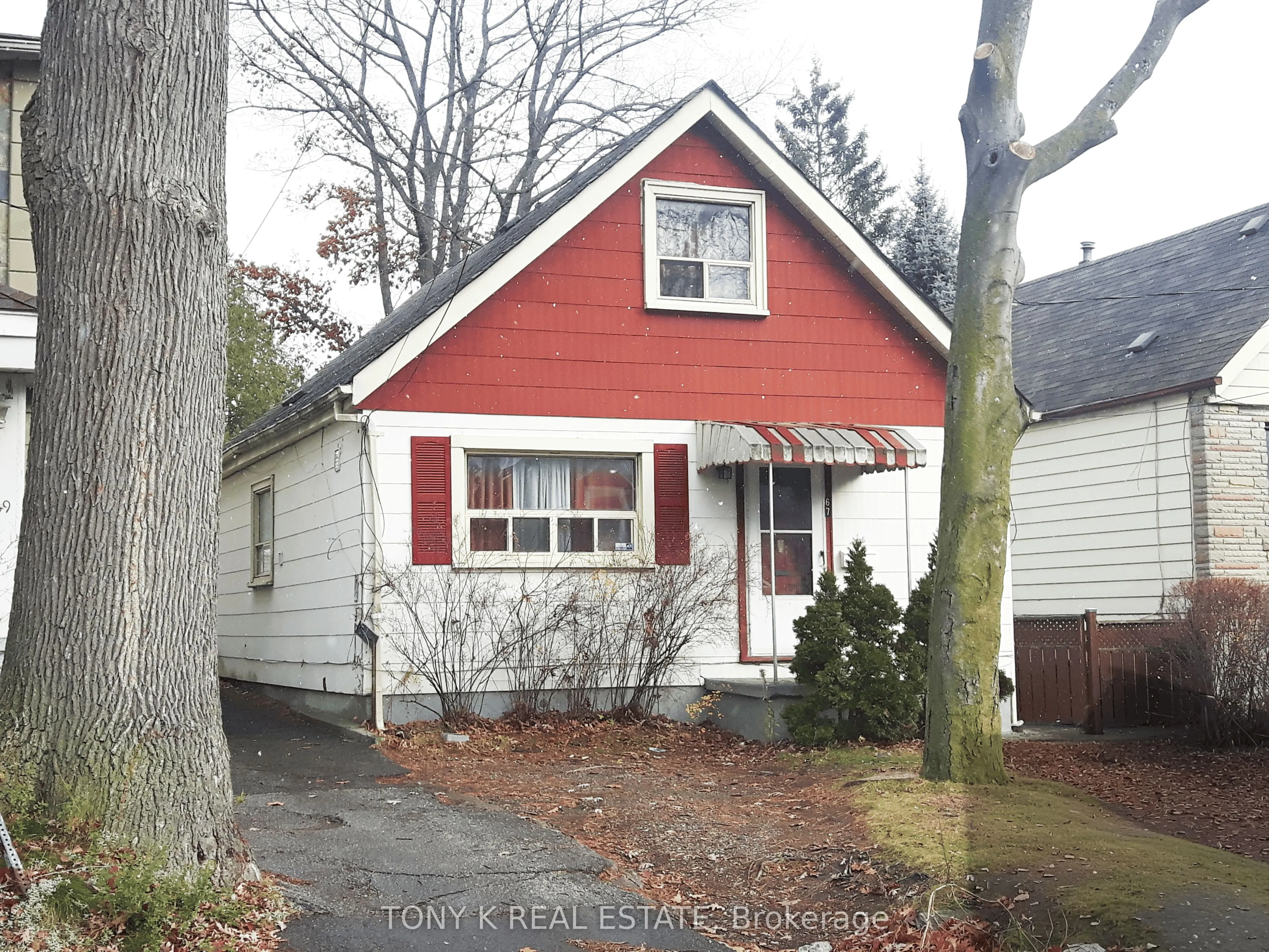 67 Mcdonald Avenue, ON M1L 3Y7