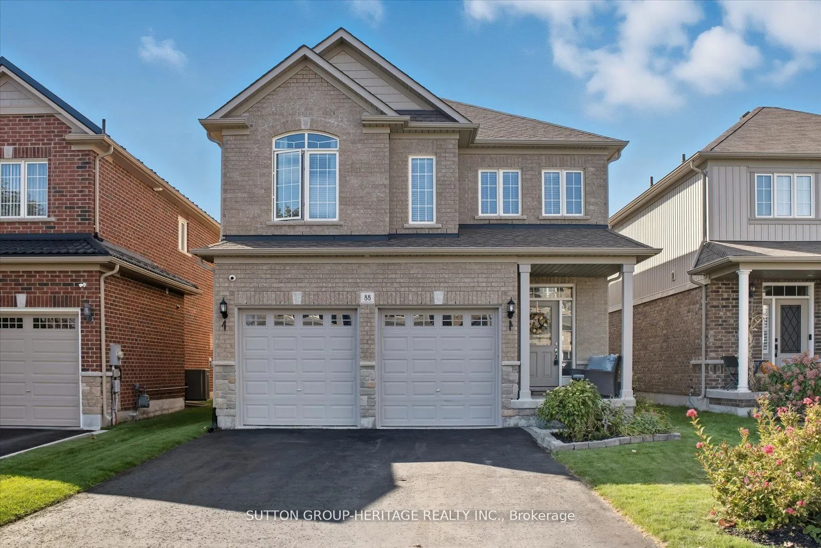 Detached 4 bedroom 3 bathroom at 88 Roy Nichols Drive in Clarington - MLS# E12590718