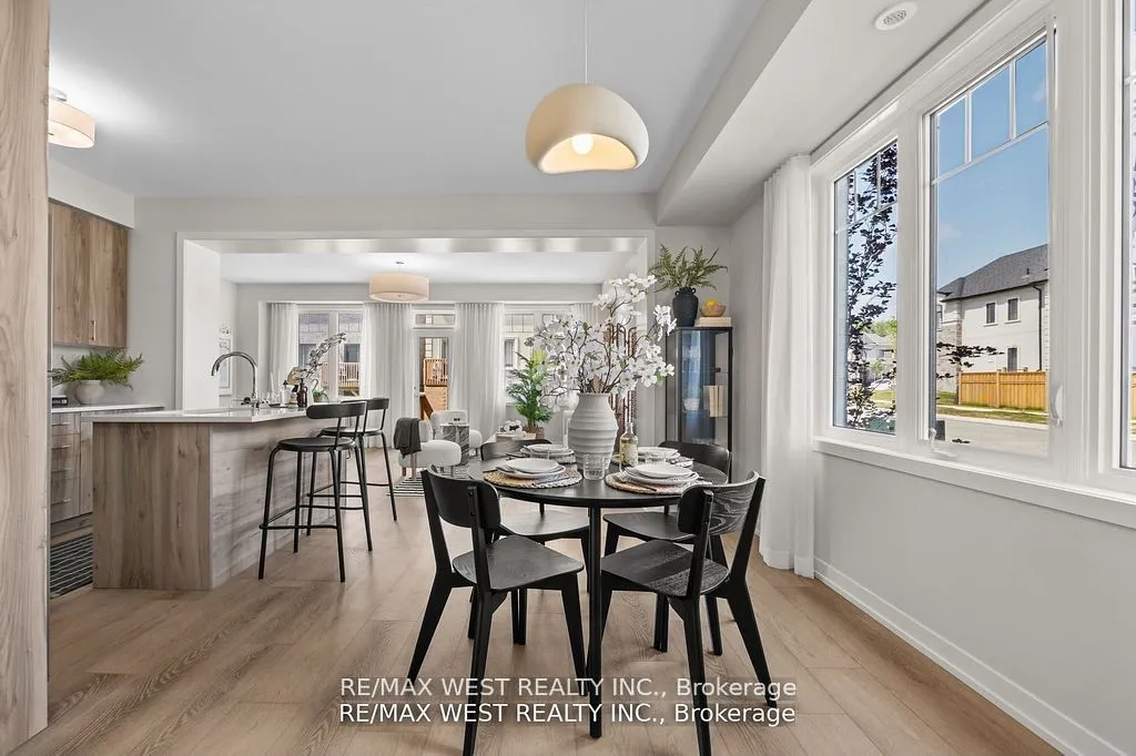 Att/Row/Townhouse 4 bedroom 4 bathroom at 18 Ziibi Way in Clarington - MLS# E12591670