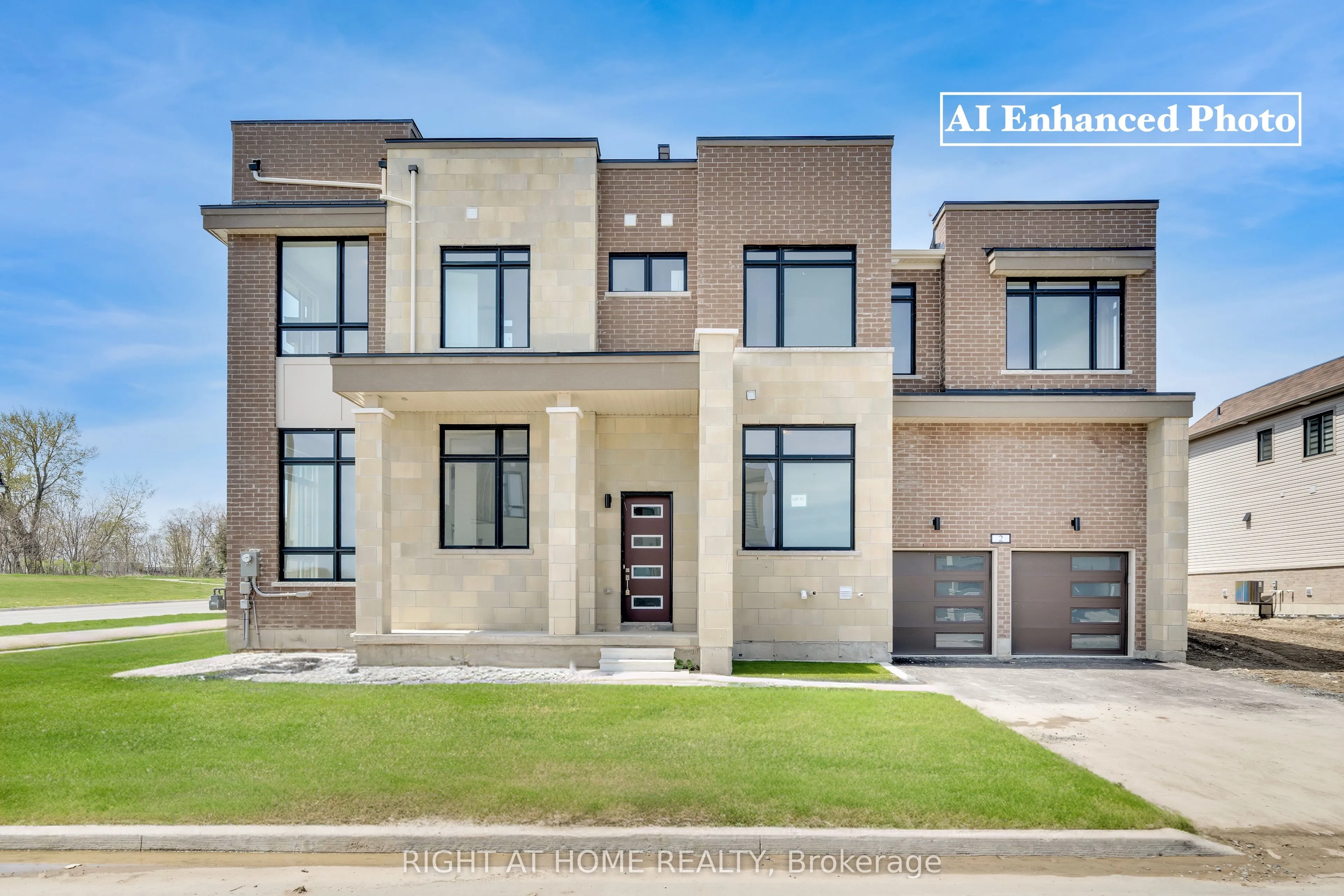 Detached 5 bedroom 6 bathroom at 2 Yacht Drive in Clarington - MLS# E12592740