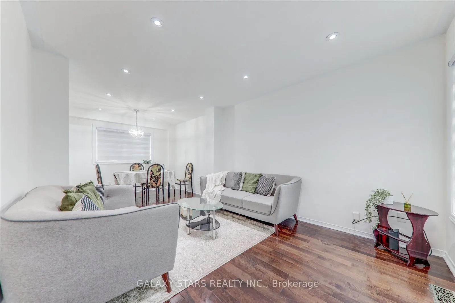 Detached interior view at 27 John Walter Crescent Clarington