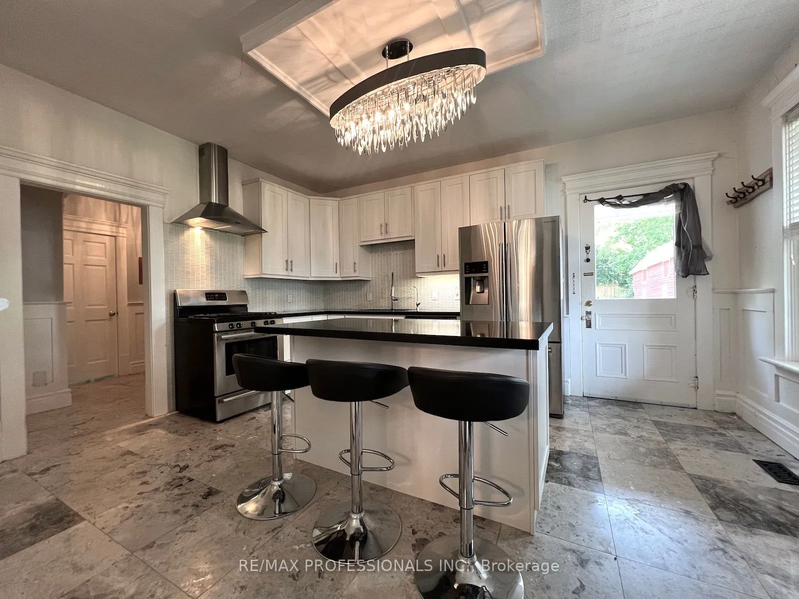 Detached kitchen at 5057 Old Brock Road Pickering