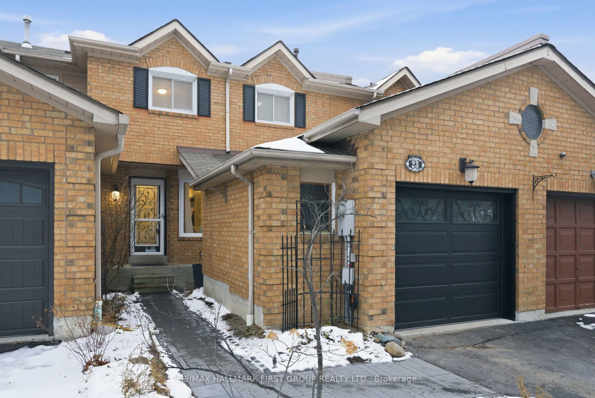 Att/Row/Townhouse 3 bedroom 3 bathroom at 23 Davies Crescent in Whitby - MLS# E12600916
