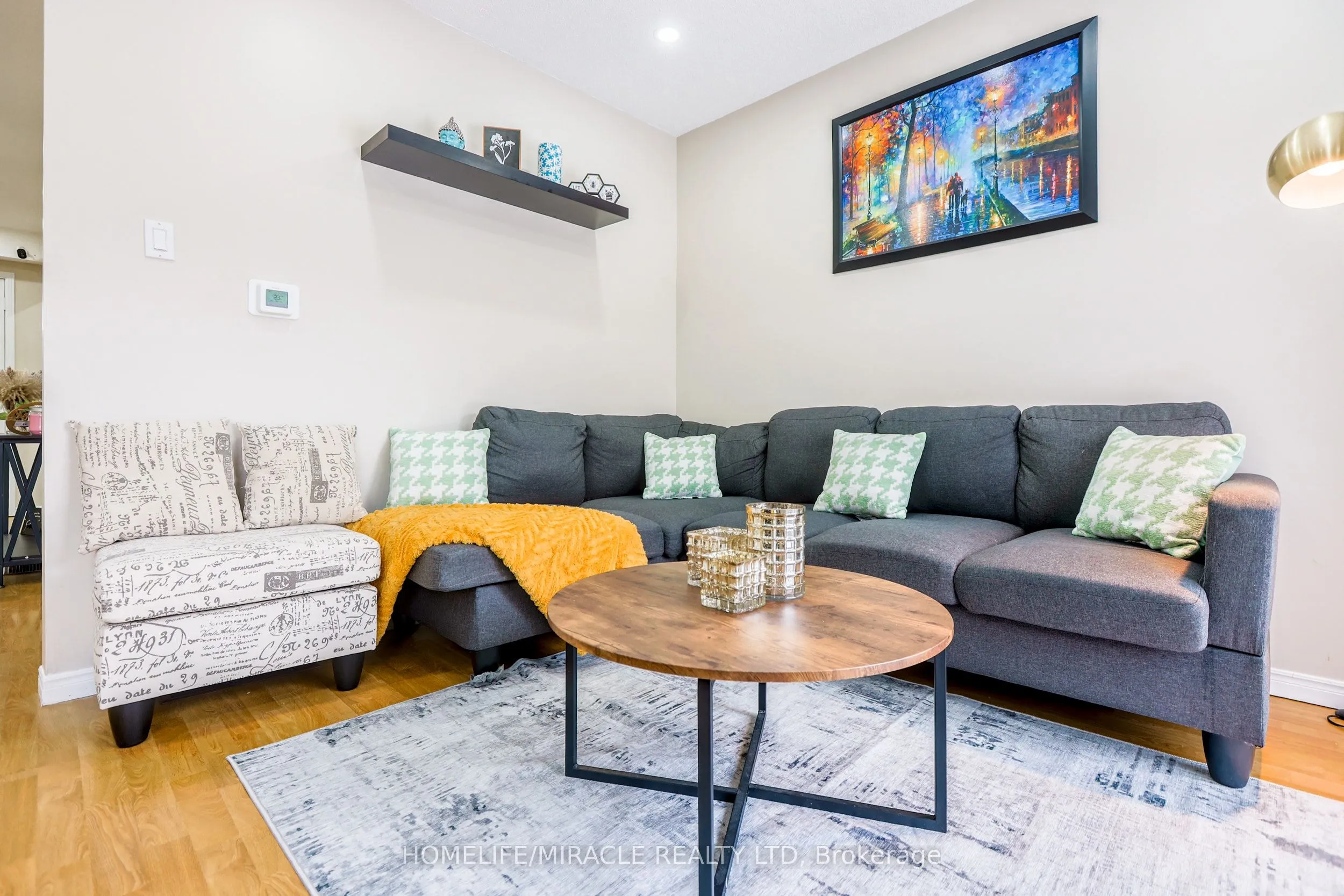 Detached interior view at 33 Mossgrove Court Clarington