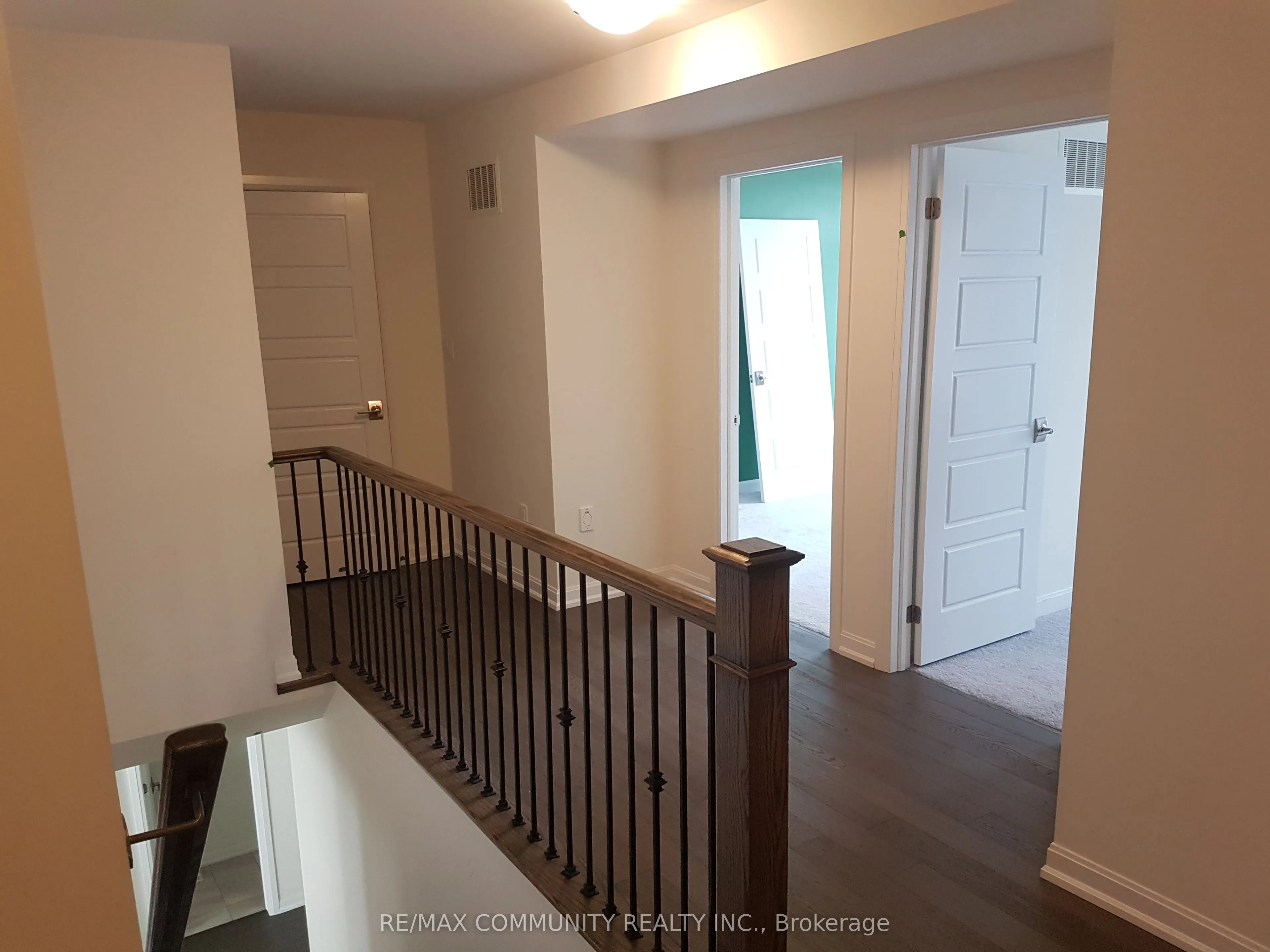 Detached living room at 2447 Moonlight Crescent Pickering