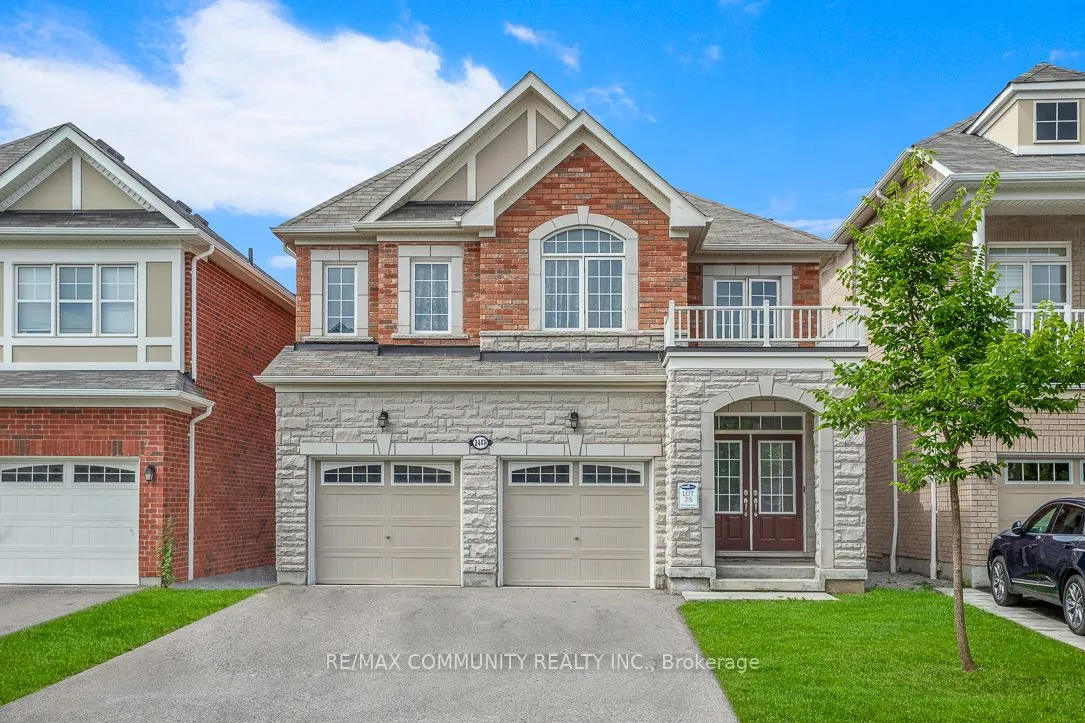 Detached 6 bedroom 5 bathroom at 2447 Moonlight Crescent in Pickering - MLS# E12605846