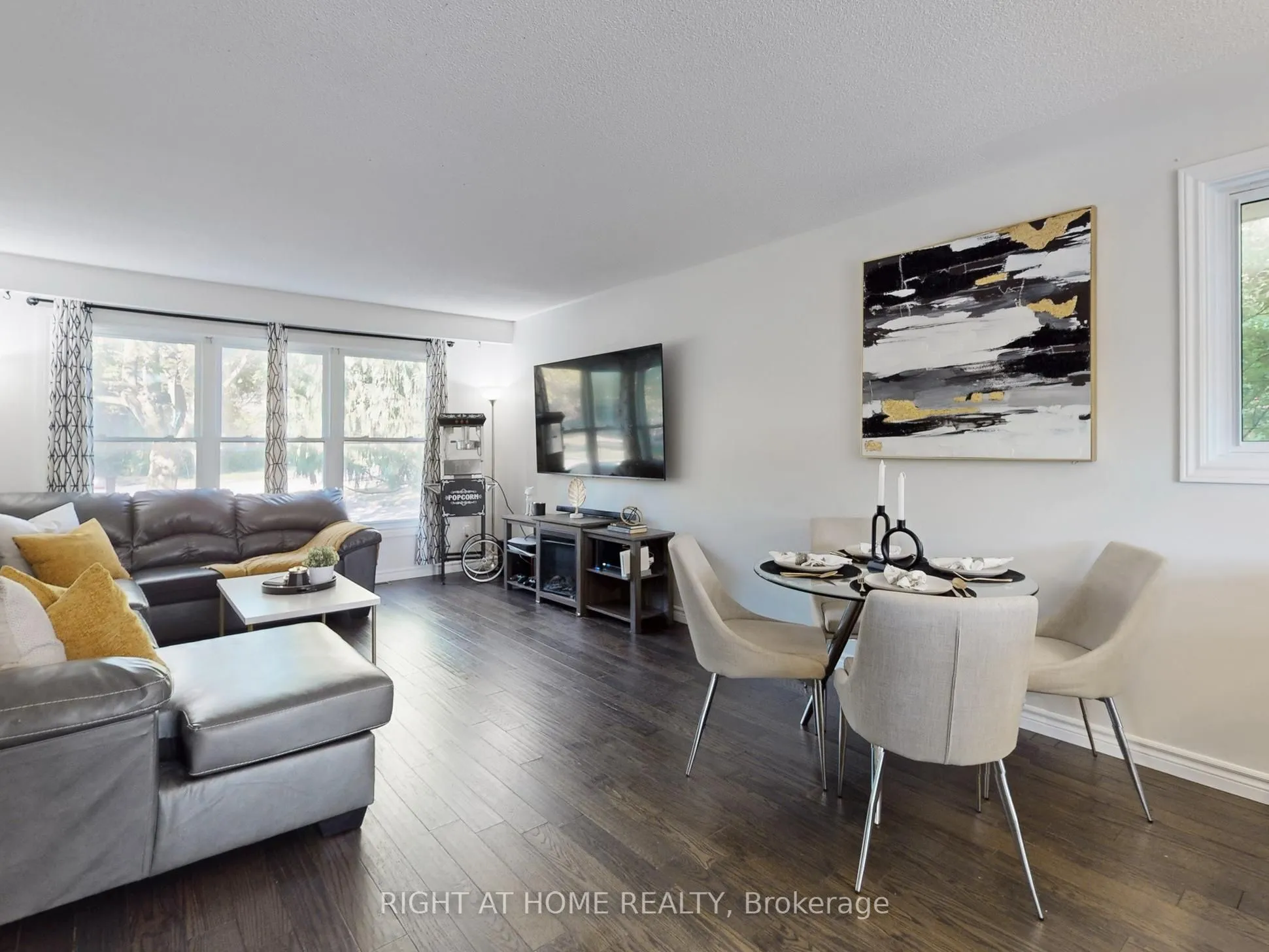 Detached living room at 2 Hetherington Drive Clarington