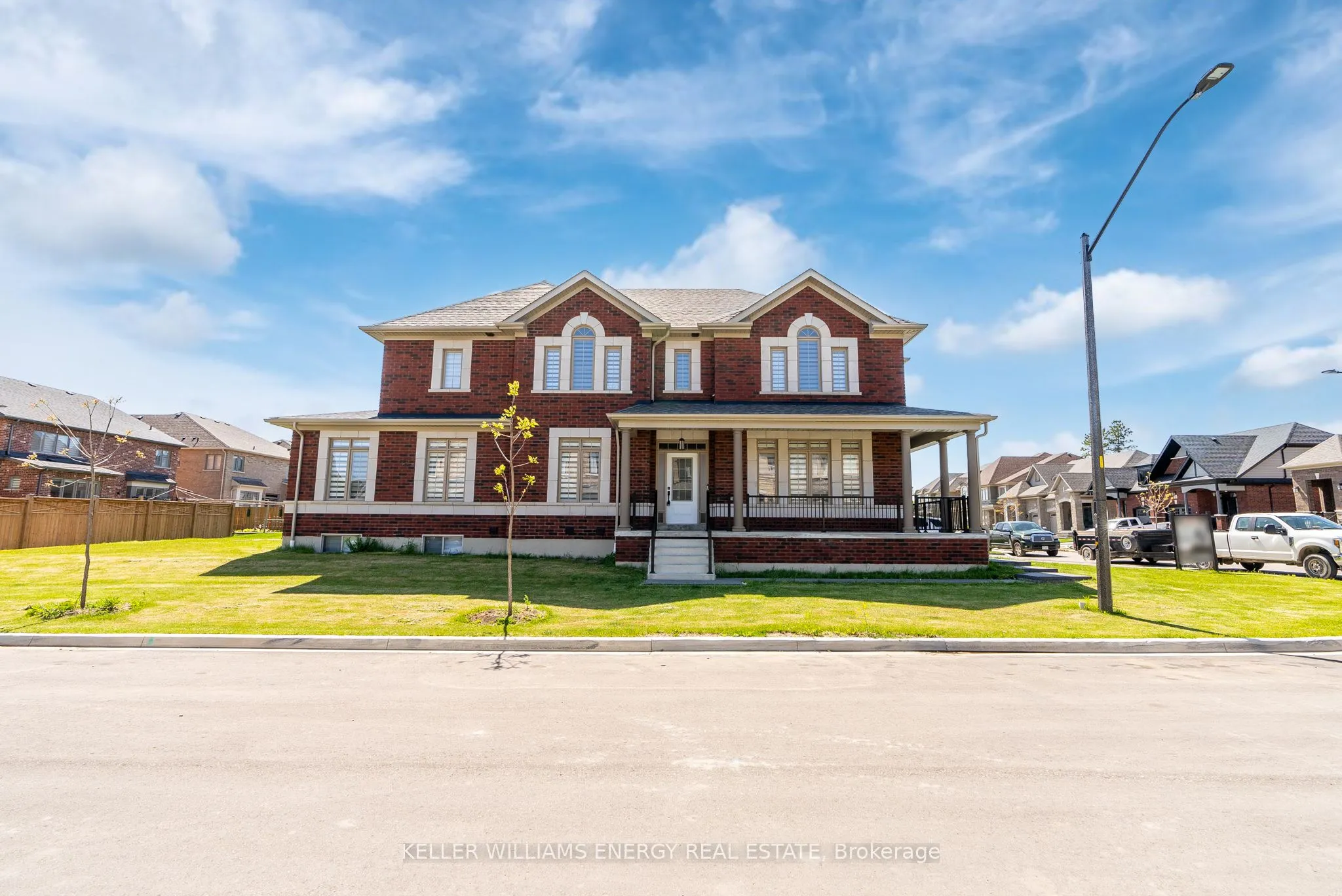29 Ouellette Drive, Whitby, ON L1P 1Y6