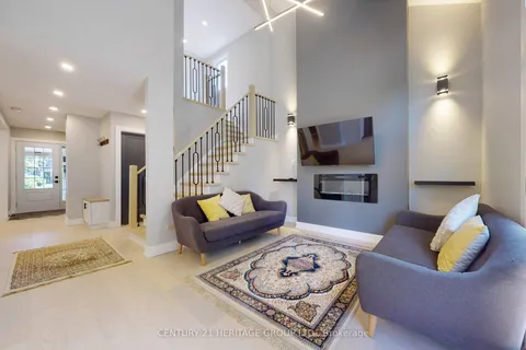 1876 Una Road, Pickering, ON L1V 3J6