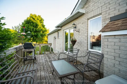 8169 Langstaff Road, Clarington, ON L0A 1E0