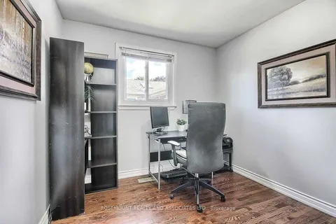 702 Lublin Avenue, Pickering, ON L1W 1Z2