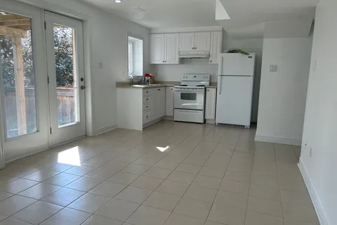 9 Keith-Wright Crescent, Ajax, ON L1Z 0P9