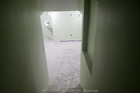 12 Dobbin Road, Toronto, ON M1T 1C4