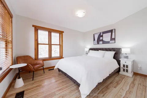 236 Summit Drive, Scugog, ON L0B 1E0