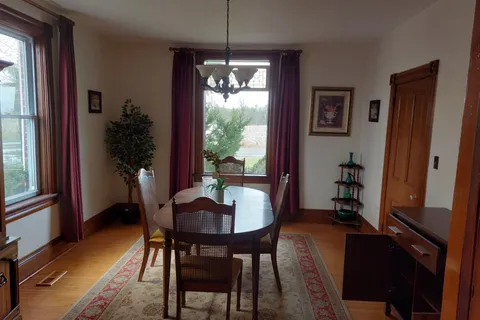 7215 Old Scugog Road, Clarington, ON L0B 1J0