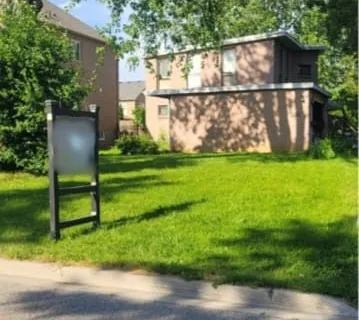 1867 Spruce Hill Road, Pickering, ON L1V 1S6