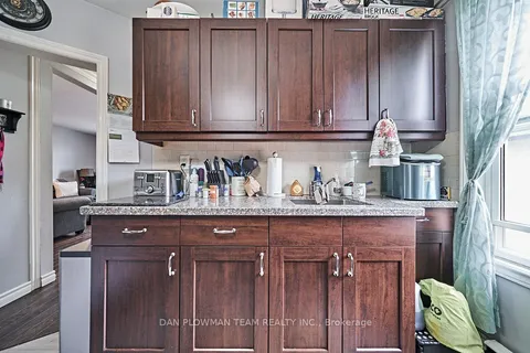 191 Simcoe St, Oshawa, ON L1H 4H2