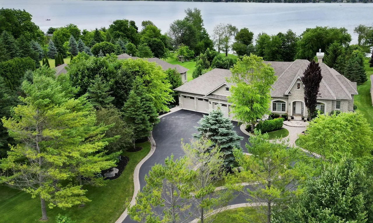 106 CAWKERS COVE Rd, Scugog, ON L9L 1R6