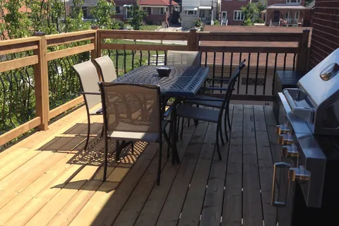 263 Oak Park Ave, Toronto, ON M4C 4N4