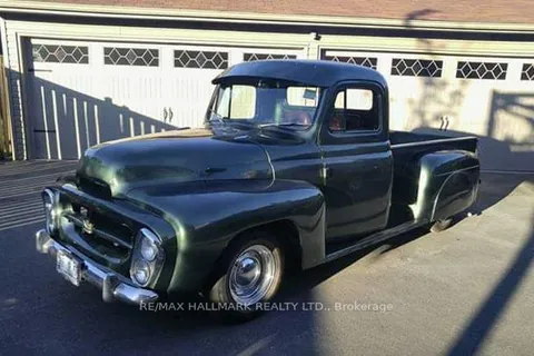 263 Oak Park Ave, Toronto, ON M4C 4N4