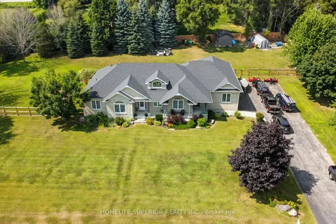 4568 Paynes Cres, Clarington, ON L0A 1J0