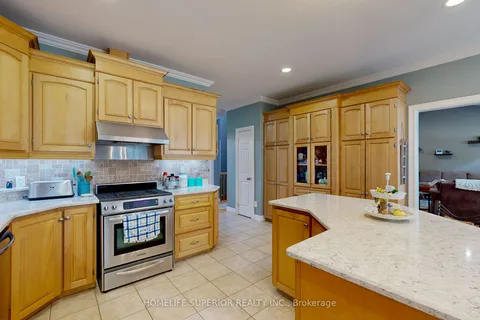 4568 Paynes Cres, Clarington, ON L0A 1J0