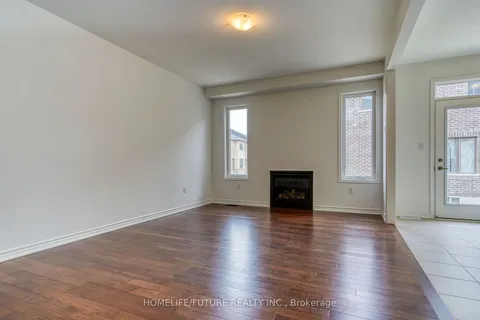 1481 Mockingbird Sq, Pickering, ON L1X 0N8