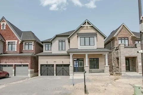 1046 Thompson Dr, Oshawa, ON L1L 0V6