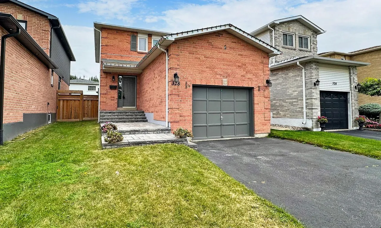 328 Bristol Cres, Oshawa, ON L1J 8J6