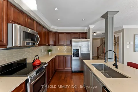 54 Mildenhall Pl, Whitby, ON L1M 0E5