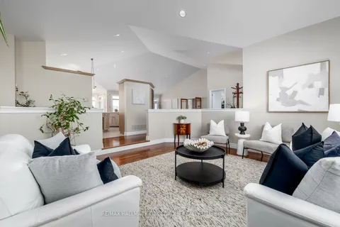 7472 Aked Rd, Clarington, ON L1C 3K6